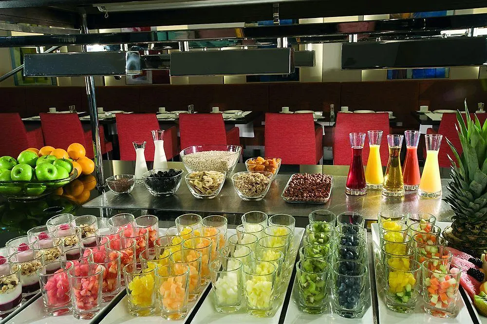 **** Hotel Nh Collection Nuernberg City Tyskland